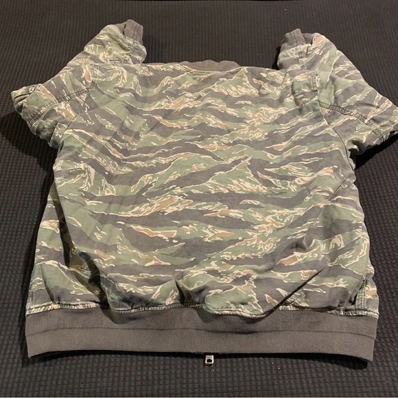 All Saints Vintage Faded Tiger Stripe Camouflage Bomber Jacket Size XL - Picture 3 of 11
